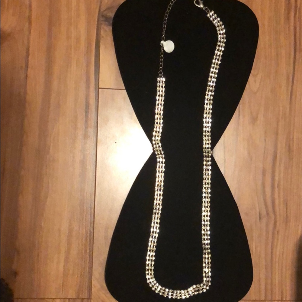 Long necklace with Jewels